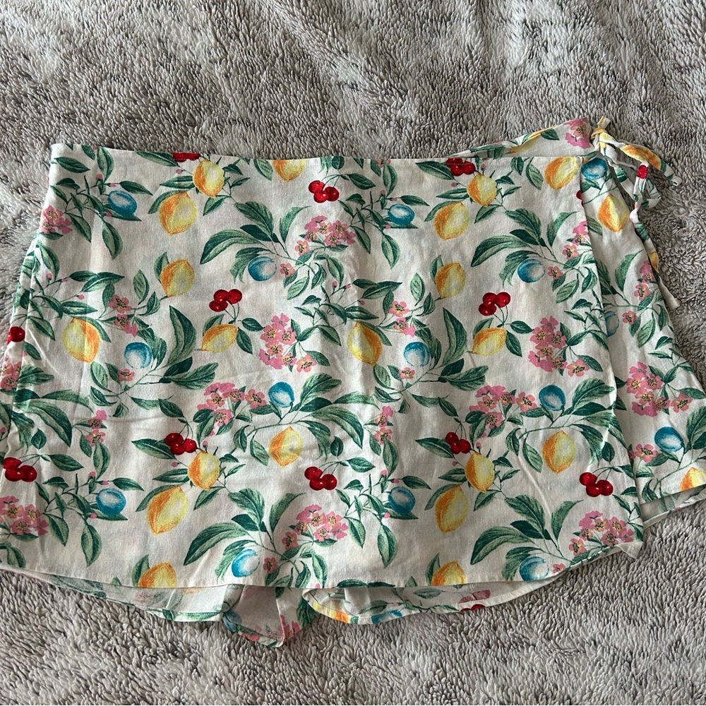 Old Navy Fruit Print Linen Faux Wrap Skort Size XXL